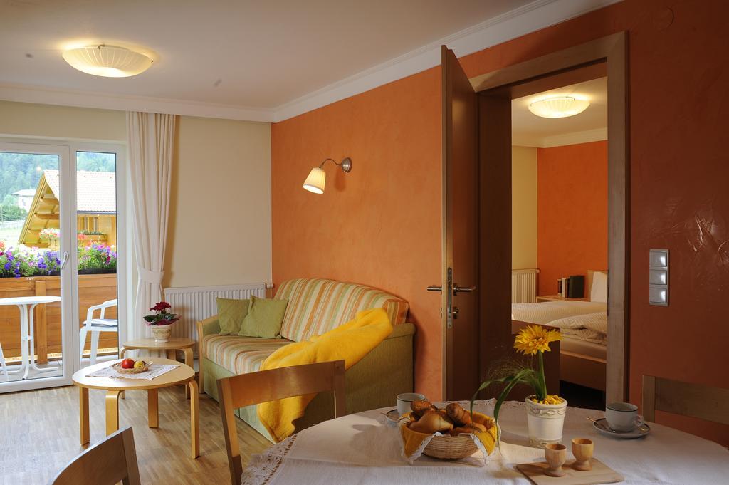 Busslehner Apartments Achenkirch Rom bilde